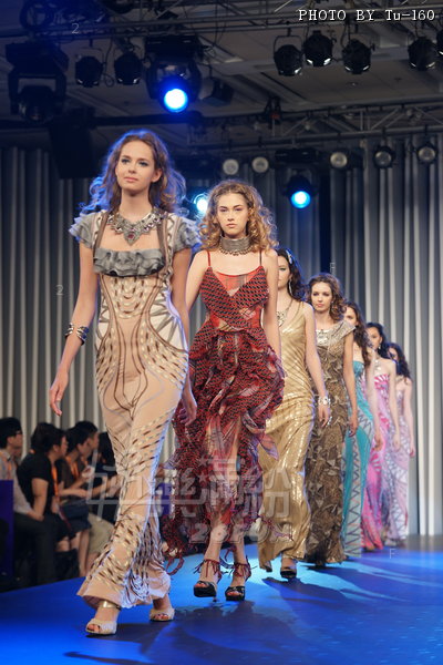 HKFW2010S-D1M1_113.jpg