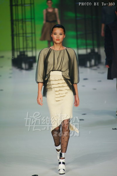 HKFW12FW-D3G1_197.jpg