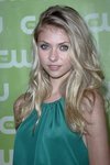 42748-taylor-momsen-cw-party-1-122-813lo.jpg