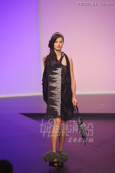 HKFW2011S-D1M2_022.jpg