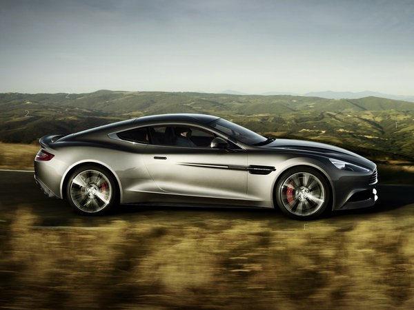 astonmartin_am-310-vanquish-2012_r17_jpg.jpg