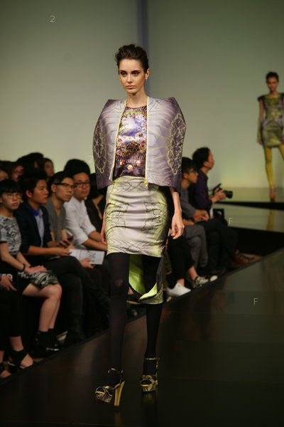 HKFW2012SS-D1m3_040.JPG