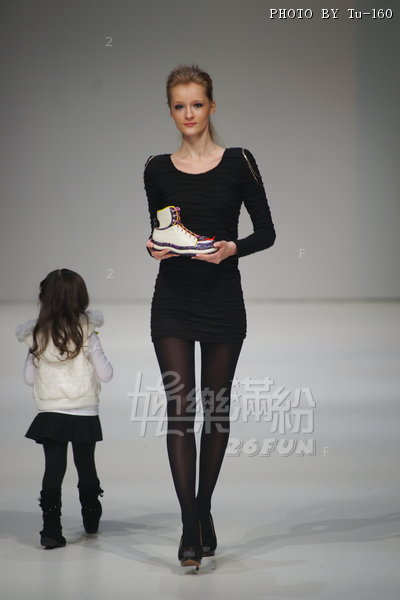 HKFW12FW-D1L2_19.jpg