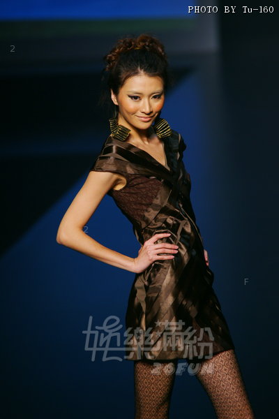 HKFW2011W-D1M2_071.jpg