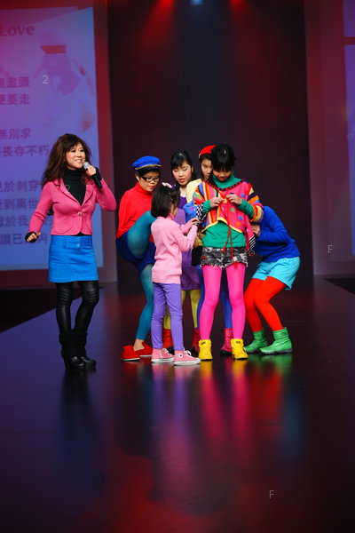 HKFW2011W-D3M4_039.jpg