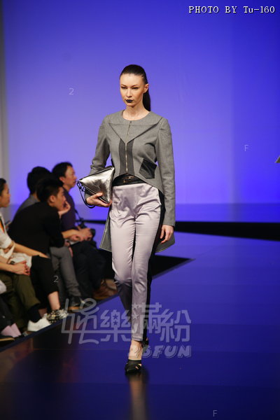 HKFW2012SS-D1m3_253.JPG