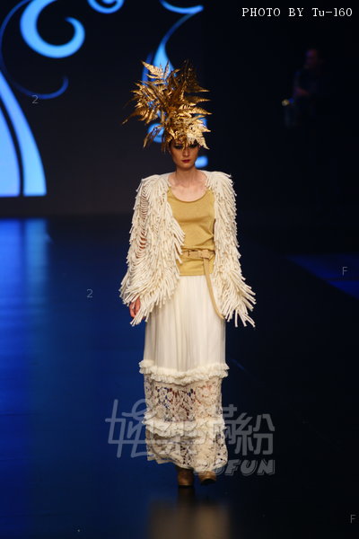 HKFW2011W-D3G1_118.jpg