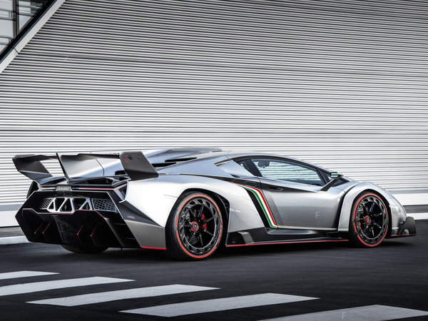 lamborghini_veneno-2013_r20_jpg.jpg