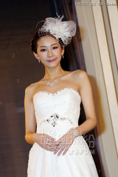 Wedd-ML-120311_019.jpg