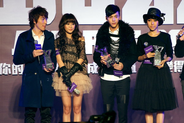 Yahoo Buzz Awards 2010-101.jpg