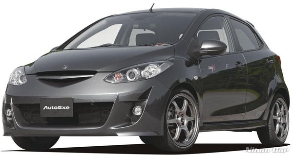 Mazda2_002 (Large).jpg