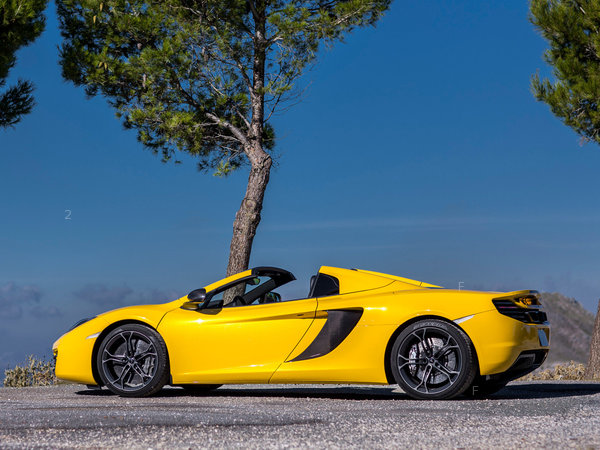 mclaren_mp4-12c-spider-usa-2012_r7_jpg.jpg