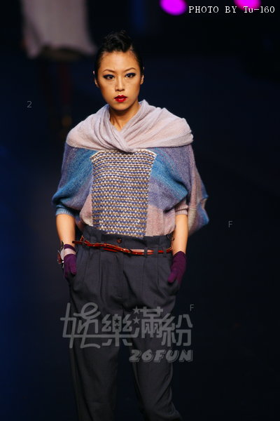 HKFW2011W-D3G1_075.jpg