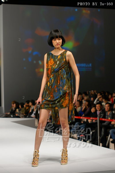 HKFW2010-D2M5_050.jpg