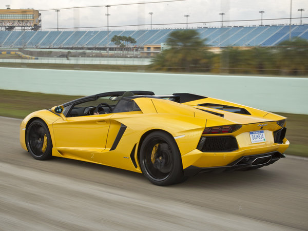 lamborghini_aventador-lp700-4-roadster-2013_r27_jpg.jpg