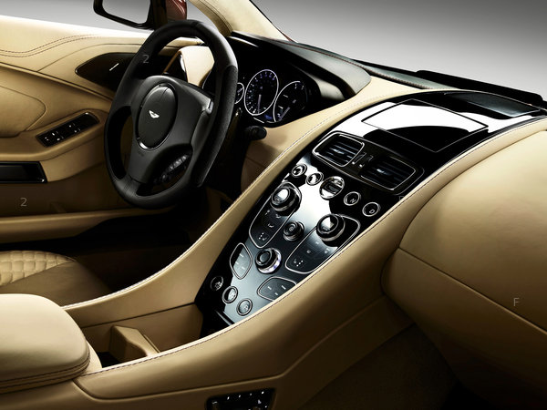 astonmartin_am-310-vanquish-2012_r2_jpg.jpg