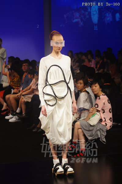 HKFW2013SS-d1m1_015.JPG