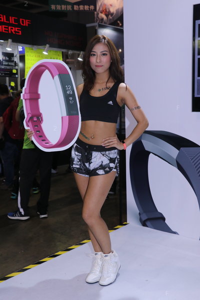 HKCCF-1708-Fitbit_45.JPG