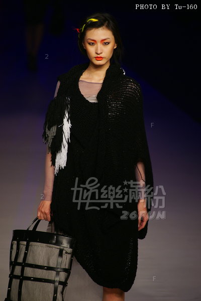 HKFW12FW-D2G1_242.jpg