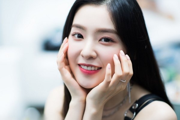 Irene-red-velvet-2018.jpg