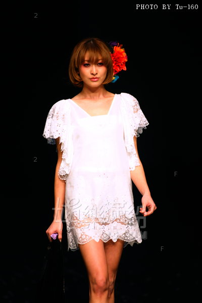 HKFW2011W-D1G1_011.jpg