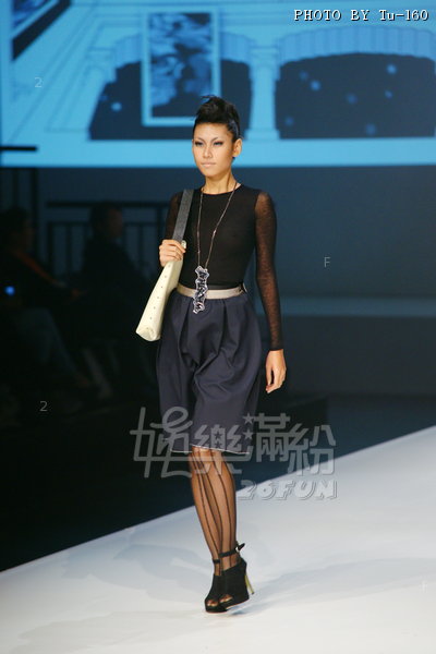 HKFW12FW-D1L1_132.jpg