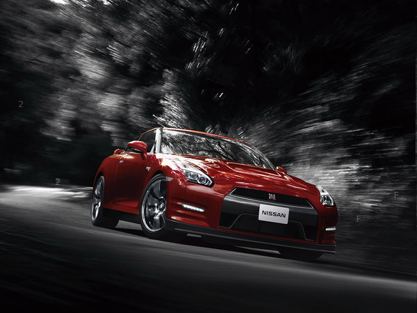 nissan_gt-r-2014_r10_jpg.jpg