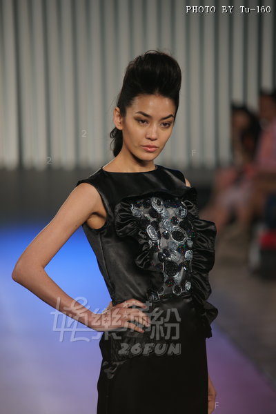 HKFW2010S-D2M2_065.jpg