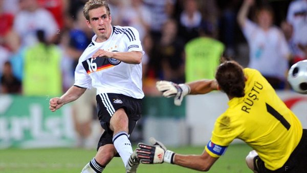 Germany defender Philipp Lahm.jpg