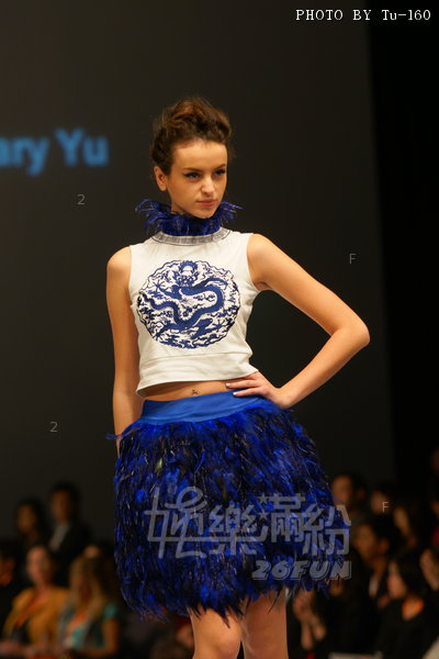 HKFW2010-D4M1_024.jpg