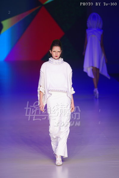 HKFW12FW-D2G1_049.jpg