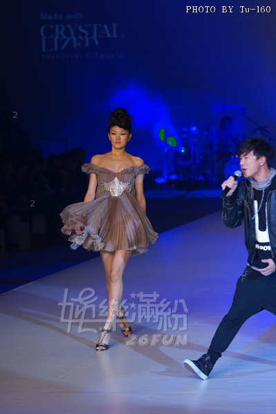 HKFW2010-D2M4_287.jpg