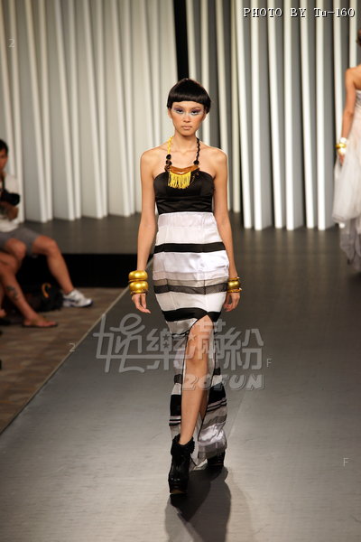 HKFW2010S-D1M2_107.jpg