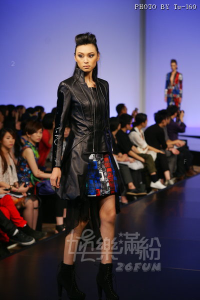 HKFW2012SS-D1m3_232.JPG