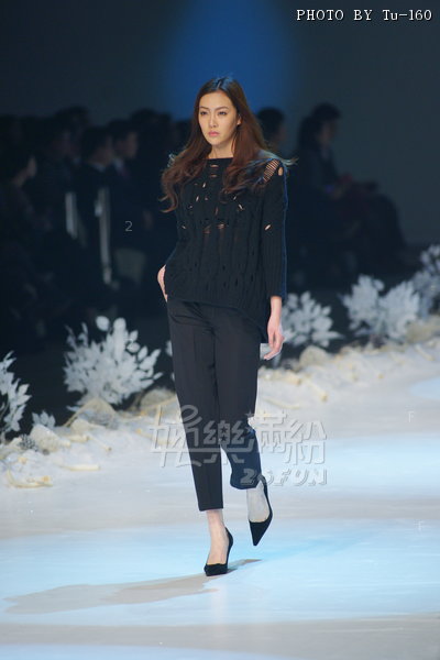 TDC-FW1301-Knit_197.JPG