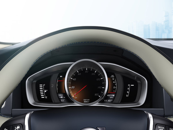 volvo_xc60-plug-in-hybrid-concept-2012_r5_jpg.jpg