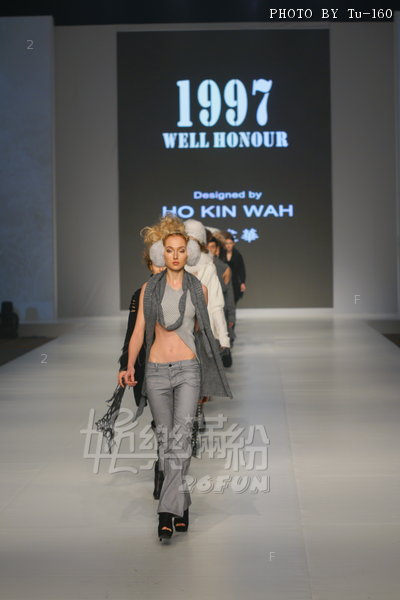 HKFW2010-D4M2_171.jpg