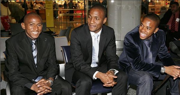 02 Mineiro, Giberto, Robinho.JPG