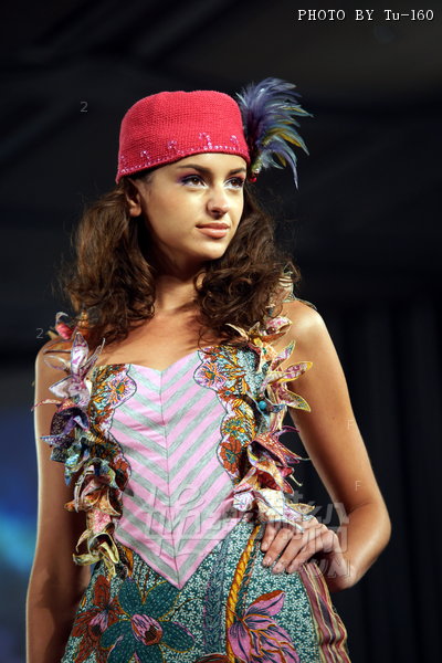 HKFW2010S-D1M1_044.jpg