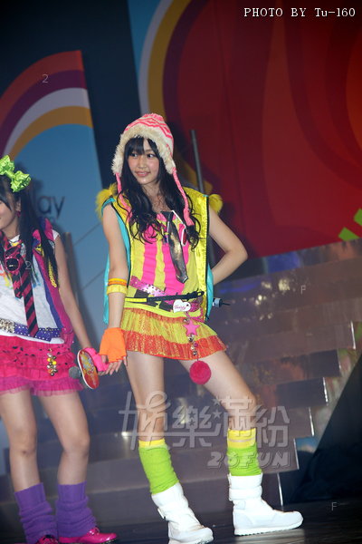 AKB48-ACGHK10_M36.jpg