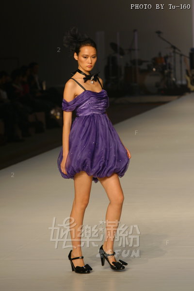 HKFW2010-D2M4_168.jpg