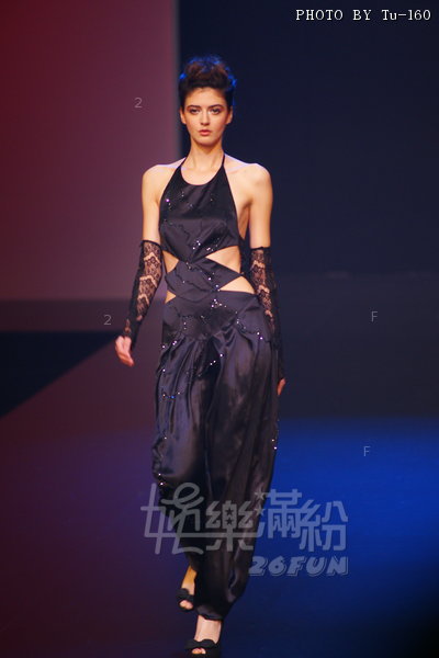 HKFW2011W-D1M1_014.jpg