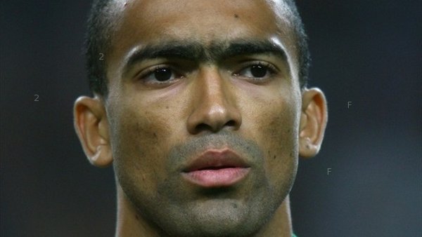 Portugal defender Bosingwa.jpg