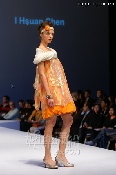 HKFW2010-D4M1_012.jpg