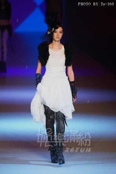 HKFW12FW-D2G1_014.jpg