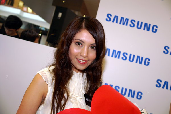 Samsung-KLT100529_057.jpg