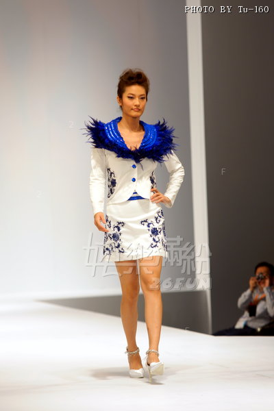 HKFW2010-D4M1_025.jpg