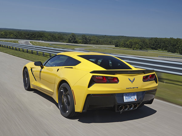 chevrolet_corvette-stingray-c7-2014_r26_jpg.jpg