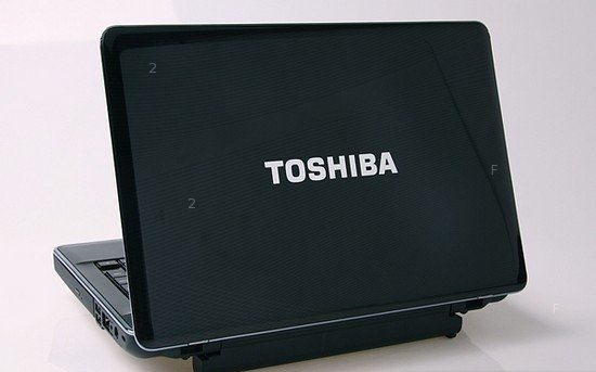 TOSHIBA SATELLITE M500.jpg