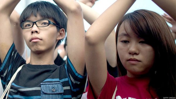 150219063641_cn_hongkong_occupy_oct01_joshua_wong_976x549_gettyimages.jpg